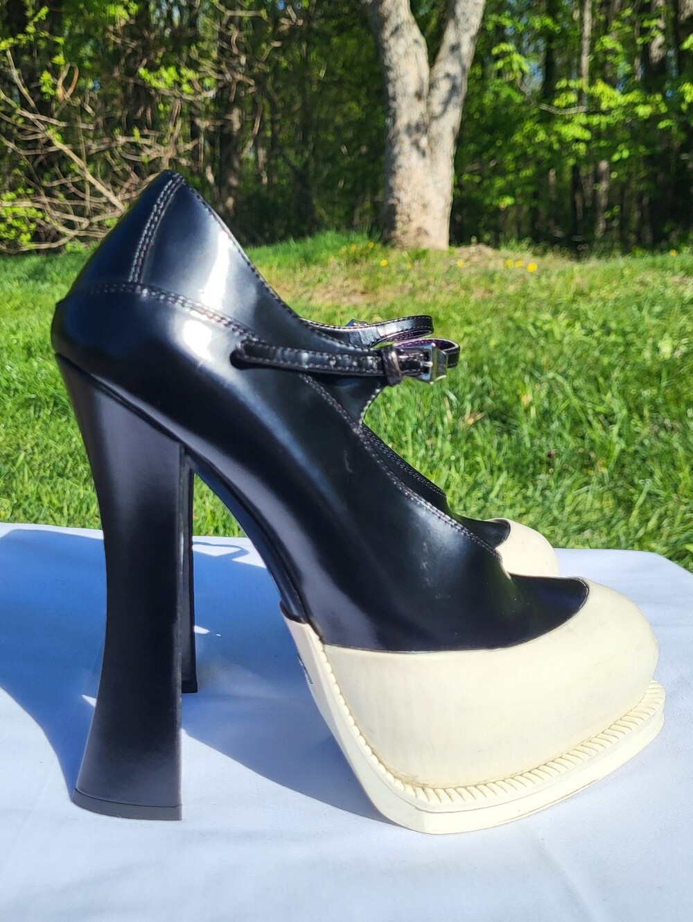 Prada Runway Platform Mary Jane High Heels Pumps Womens Shoes - Picture 7 of 16